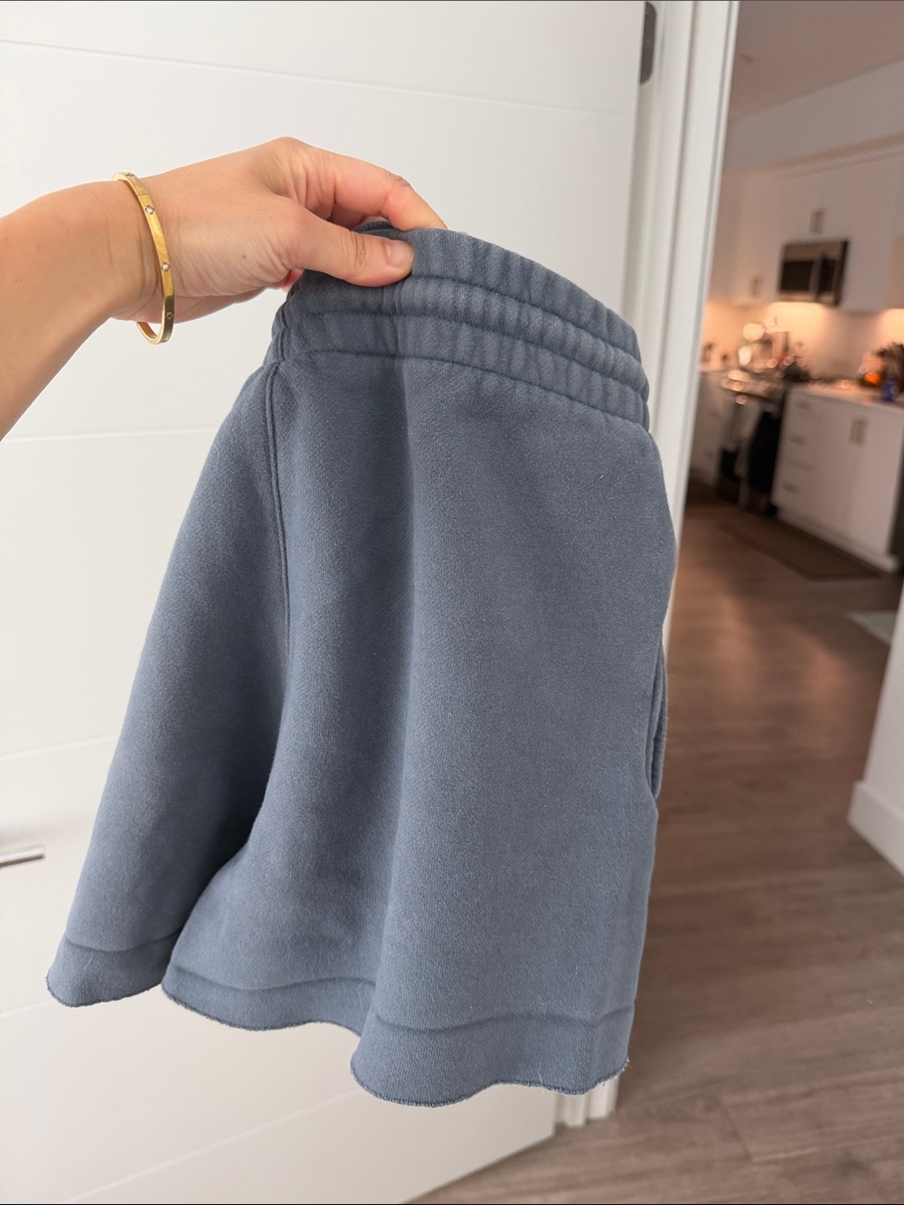 Aritzia Tna Fleece Shorts - Picture 14 of 14